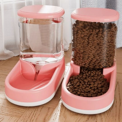 distributeur de croquettes pour chat rose